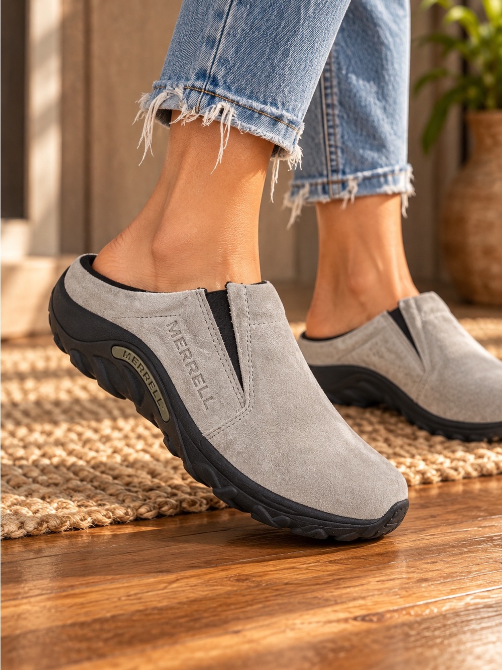 Merrell Jungle Slide Suede Mules – Size 4.5
